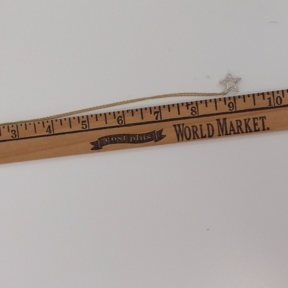 Genuine Diamond Star Necklace 10K Yellow Gold - Picture 12 of 14